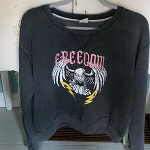 Freedom Graphic Sweatshirt Size L